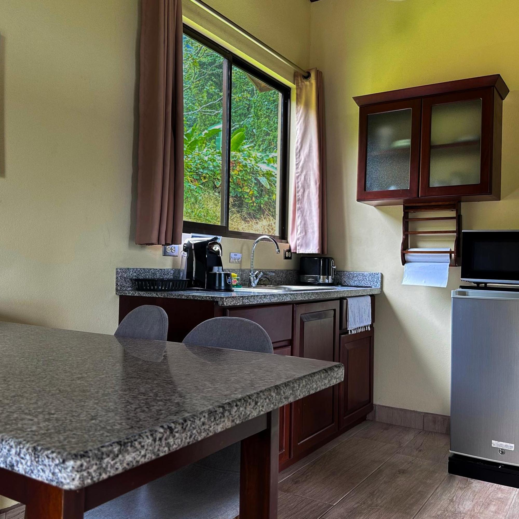 Arenal Roca Suites La Fortuna 외부 사진